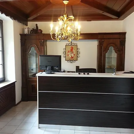 Dorfschenke 피라마센스