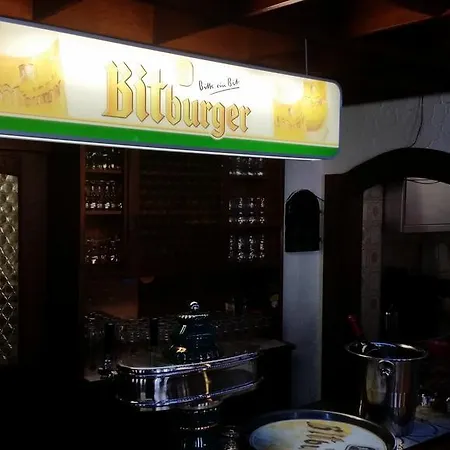 Dorfschenke 피라마센스